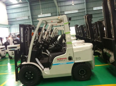 Cho thuê xe nâng tại Quận 11 giá tốt